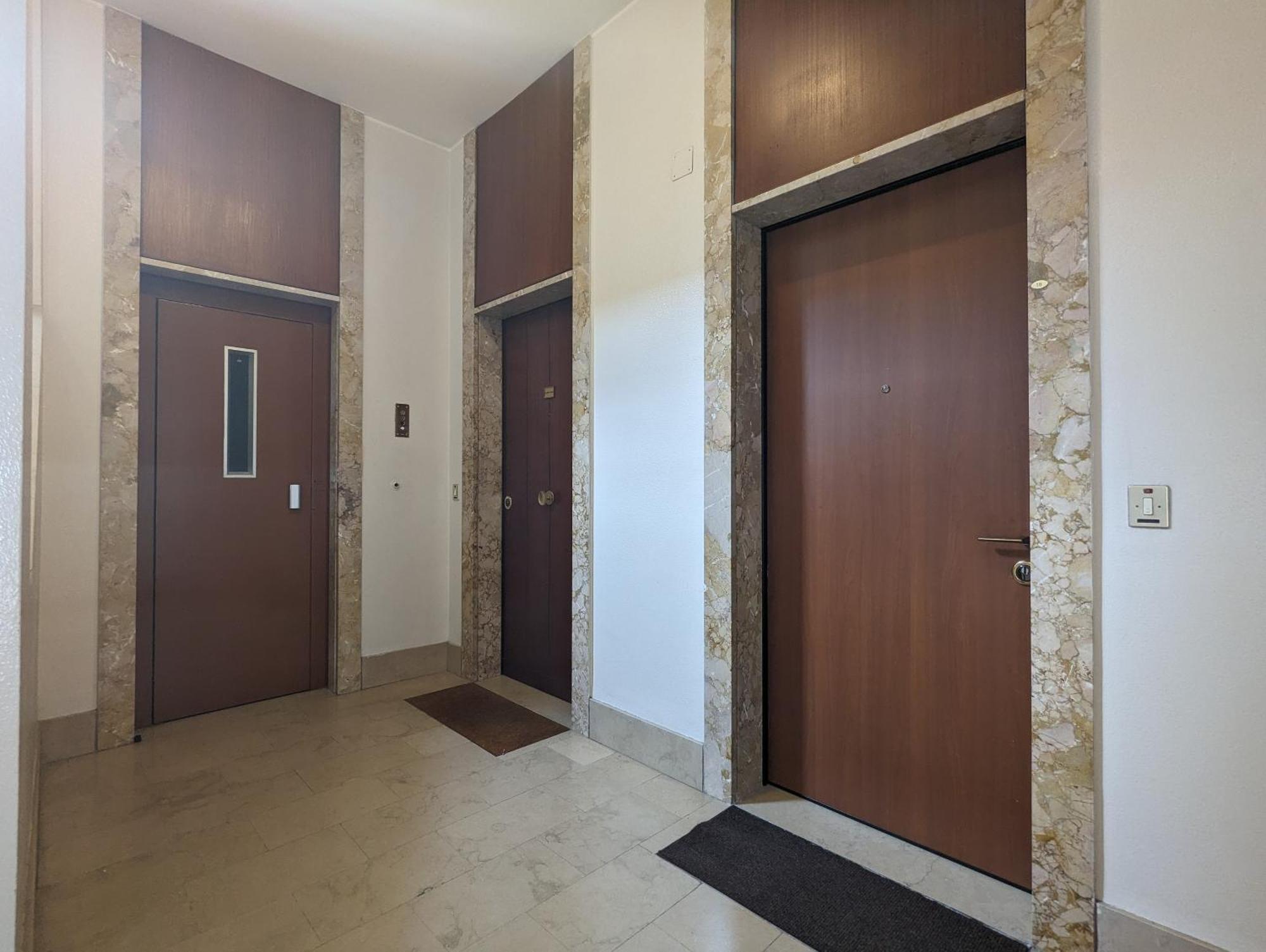 Big House-Private Parking-12" Walk From The Arena Lägenhet Verona Exteriör bild